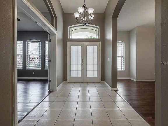 4th image of 10405 Canary Isle Dr