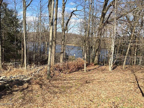 2nd image of 3801 S Rolling Acres Dr