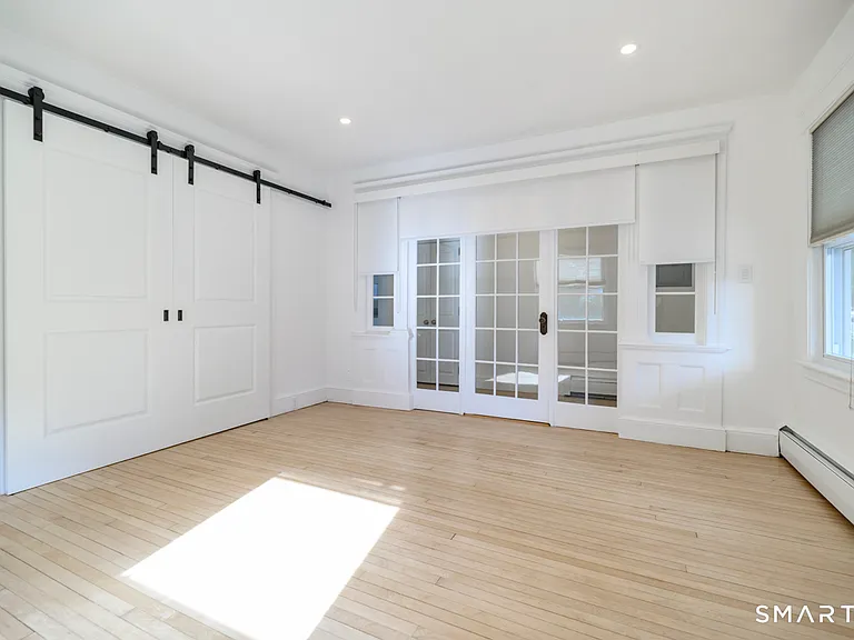 231 Flax Hill Rd #1 — Photo 6