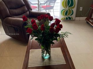 16801 NE 13th Ave APT 301, Miami, FL 33162