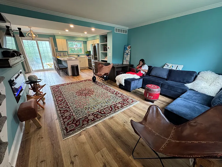 23 Running Ct — Photo 9
