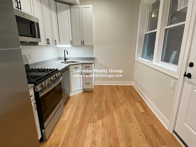 1055 W Pratt Blvd #2A — Photo 12