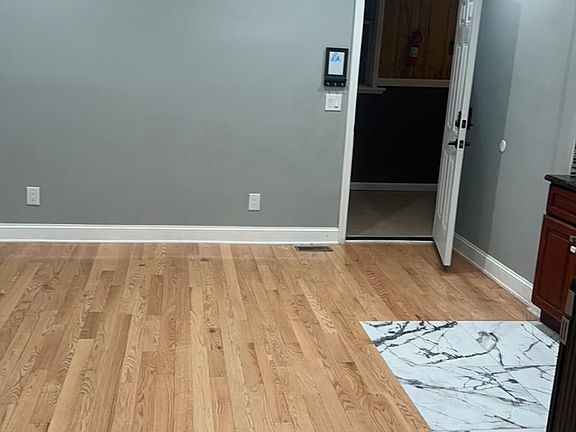 5th image of 120 W 23rd St #1F