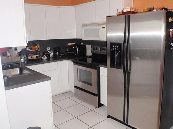 4th image of 1515 NE 175th St