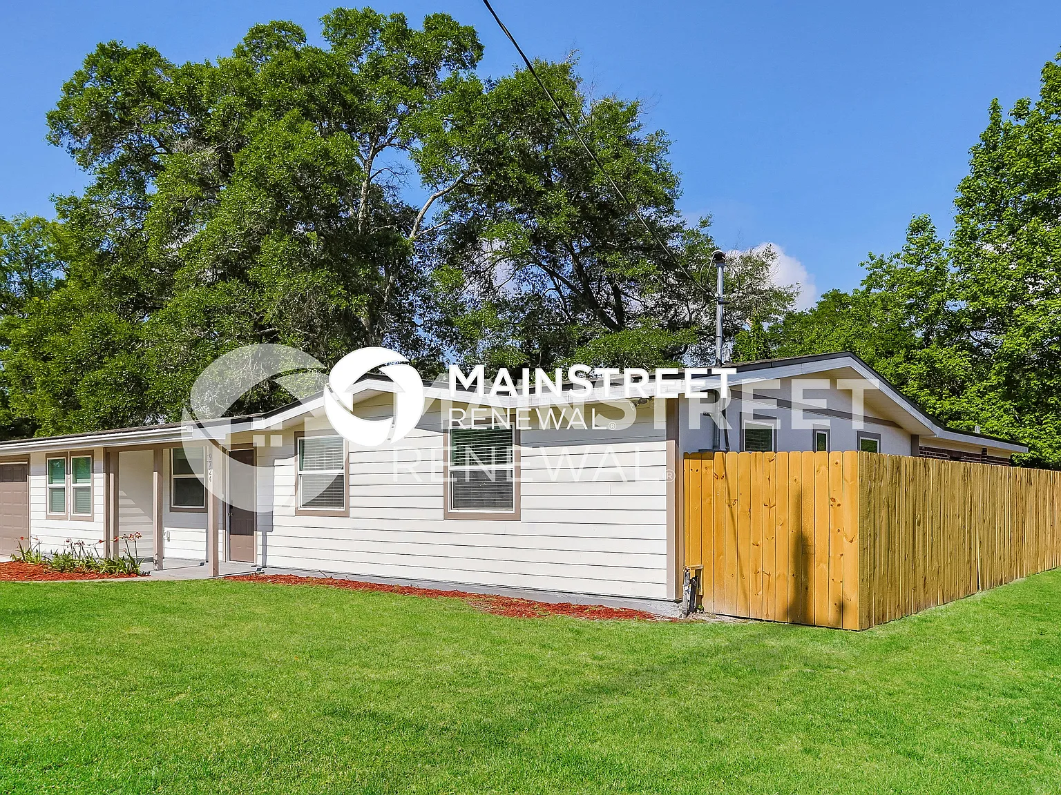 9724 Priory Ave — Photo 4