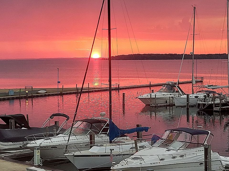 1st image of 700 N Yacht Club Dr