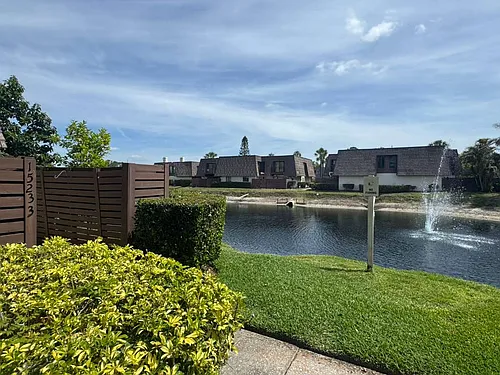 15233 W Pond Woods Dr #404 Photo 1