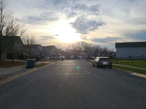 4th image of 11565 High Grass Dr
