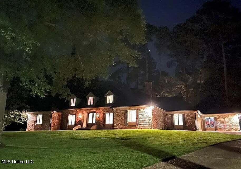 2327 Ridgewood Dr, Laurel, MS 39440 MLS 4047540 Zillow