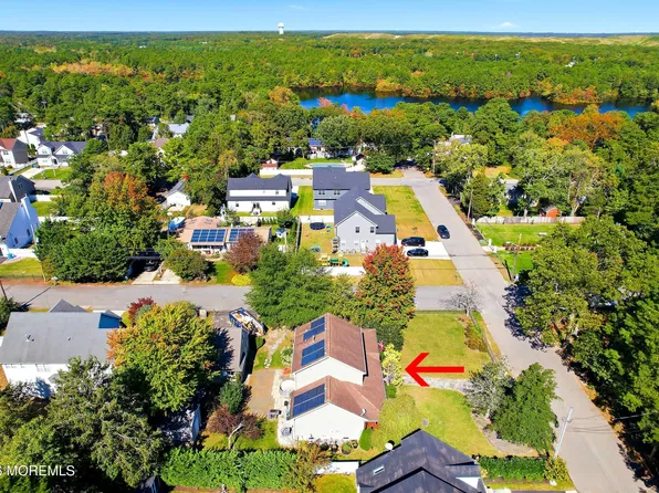 1513 Oakdale Street, Toms River, NJ 08757