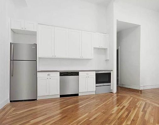 2nd image of 1228 Saint Marks Ave #2AA