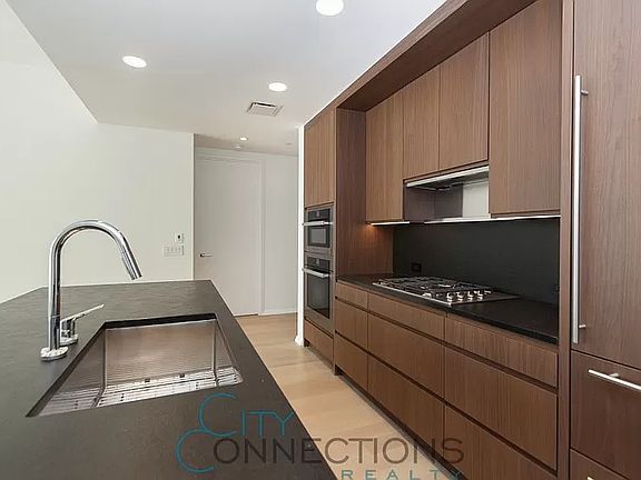 5th image of 50 West St #11A