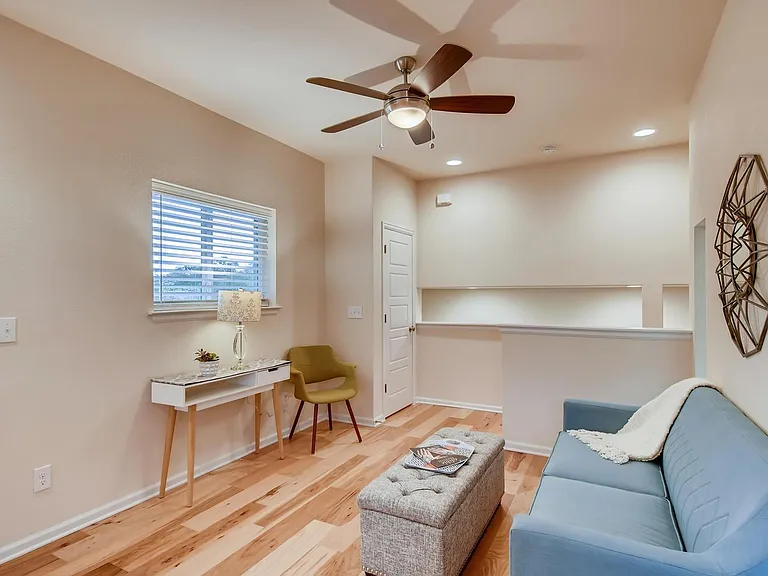 1605 Sanchez St #2 — Photo 4