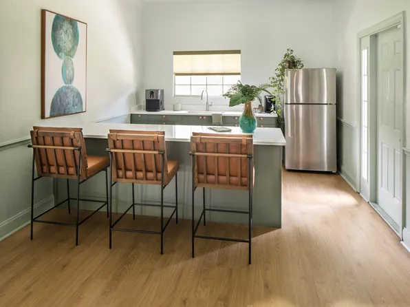 The Rio Apartments