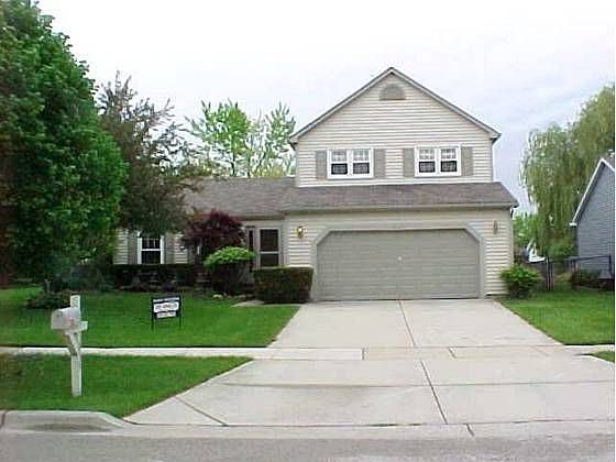 1st image of 1035 John Dr