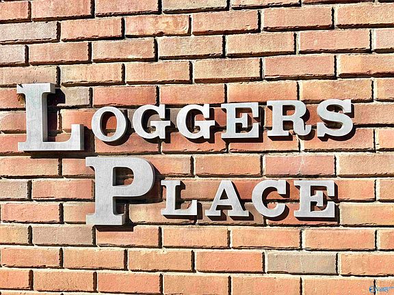 4th image of 3314 Loggers Pl SW