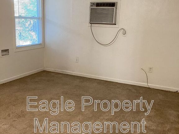 4th image of 3747 9th Ave #A