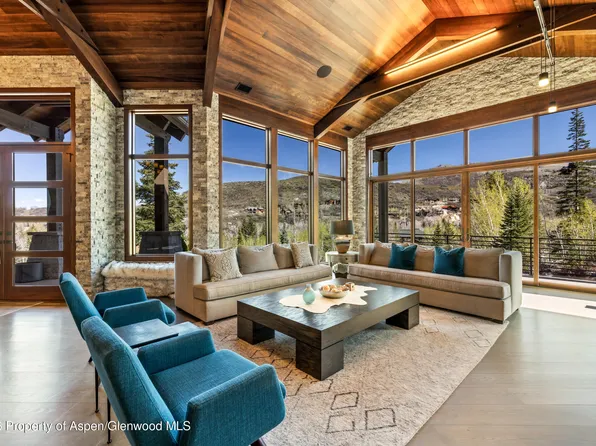 1016 Steamboat Blvd, Steamboat Springs, CO 80487