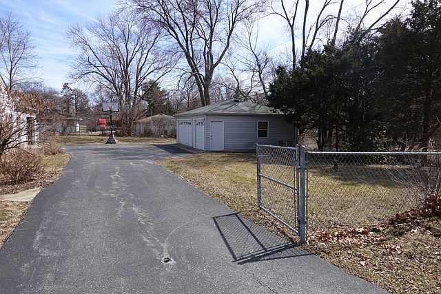 1st image of 36871 N Marilyn Ln