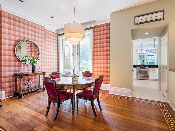4th image of 14 Montgomery Pl #2