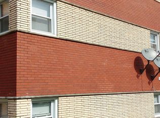 2049 135th Pl APT 2, Blue Island, IL 60406
