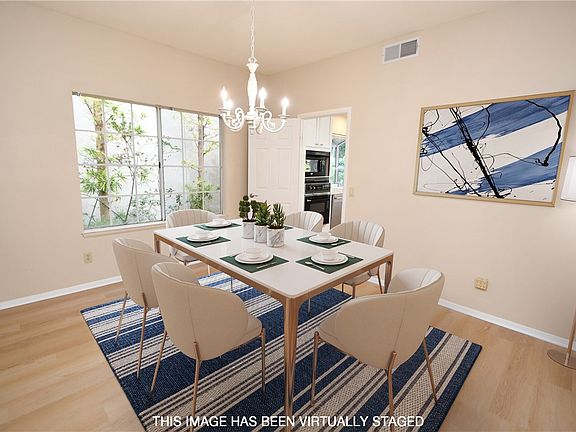 3rd image of 2119 Shelburne Way