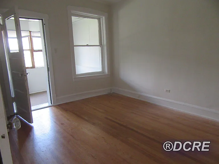 4854 N Washtenaw Ave #3 — Photo 9