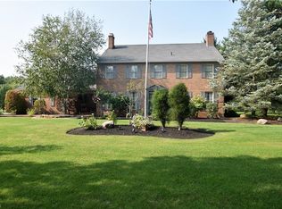 37500 Eagle Nest Dr, Grafton, OH 44044
