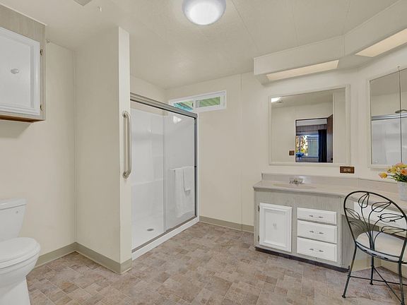 4th image of 1597 Alamo Dr #142