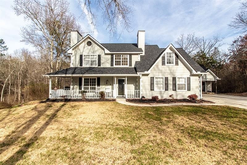 1st image of 4743 Pine Dr