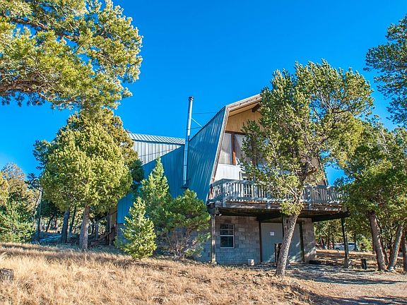 3rd image of 131 Pronghorn Ln