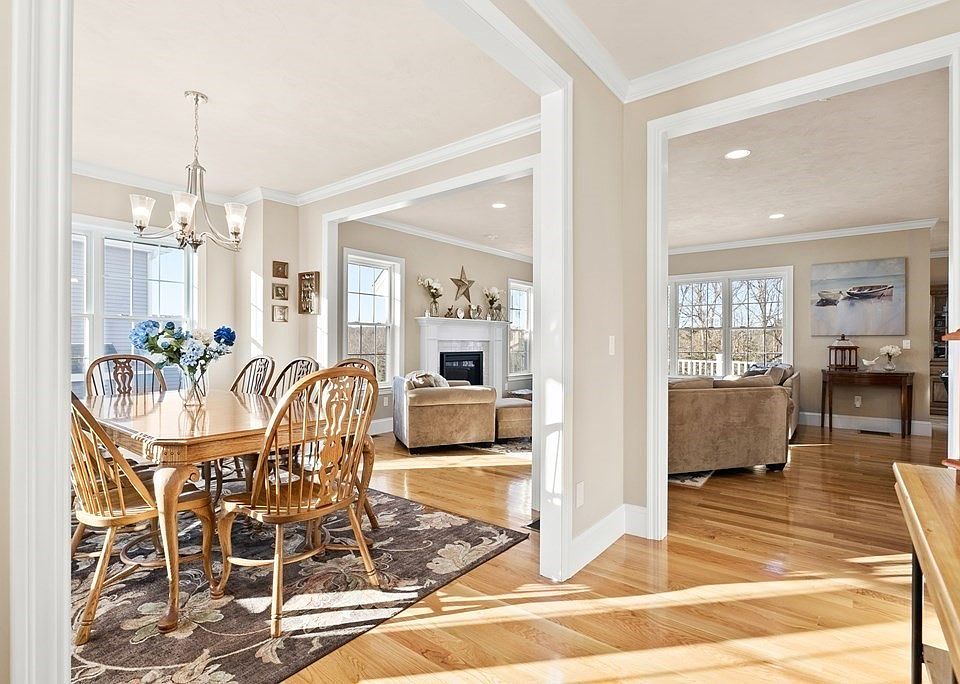 20 Jordan Rd Holden, MA, 01520 Apartments for Rent Zillow