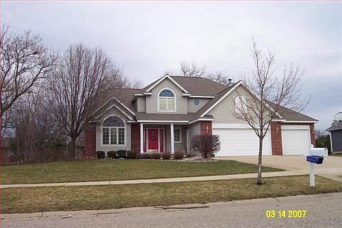 1st image of 599 Jasmine Dr