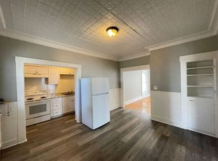 31 Pennacook St APT 1, Manchester, NH 03104