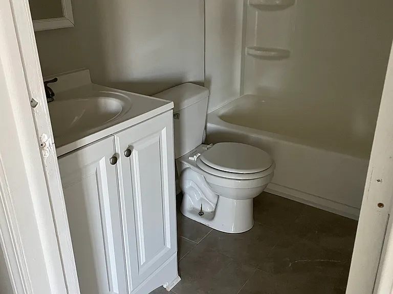 5712 Kendrick Dr — Photo 14