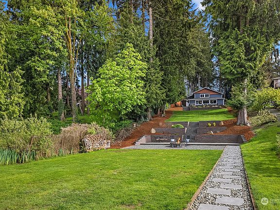 3rd image of 1523 S Lake Stickney Drive