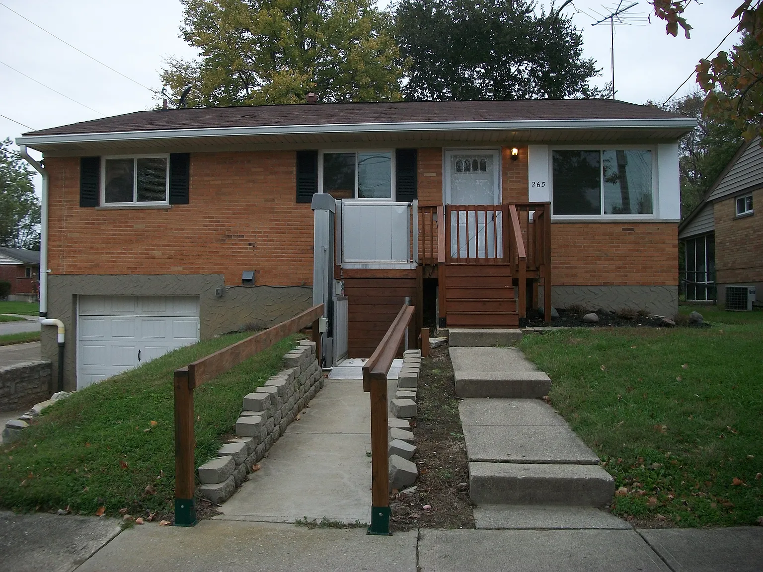 265 Jupiter Dr photo 1
