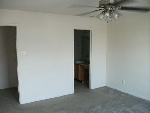 5th image of 10798 Miller Dr
