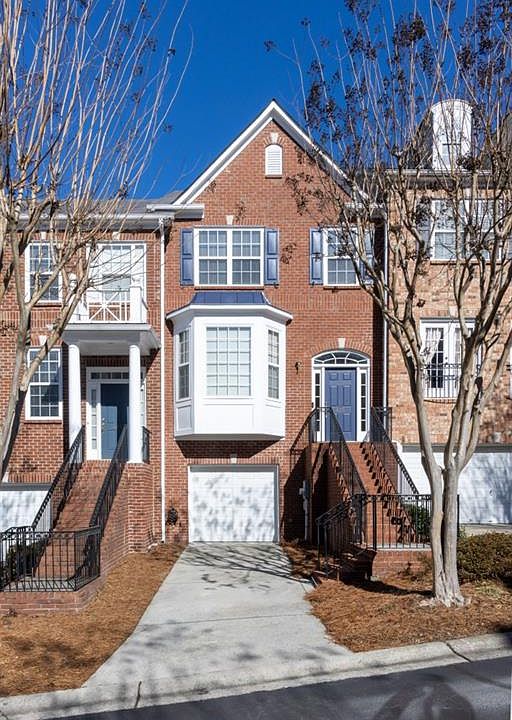 1st image of 405 Iona Abbey Ct SE