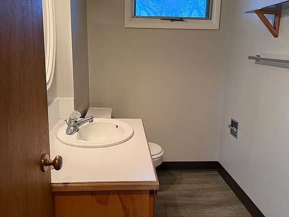 4th image of 3434 11th Ave S #10