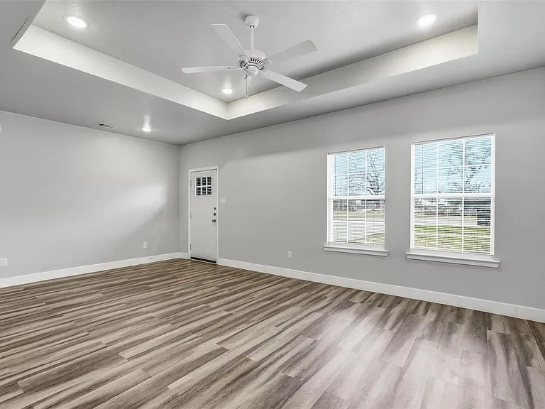 4215 Oneal St — Photo 5