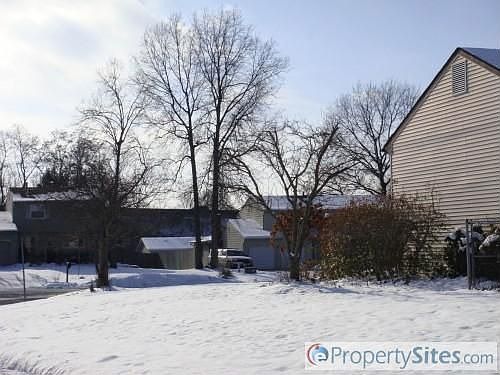 3rd image of 719 Laurelwood Dr SE