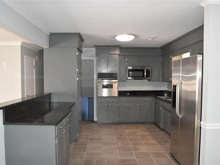 269 Brookfield Rd — Photo 3