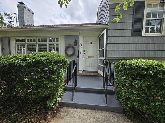 2nd image of 817 Merriwether Dr