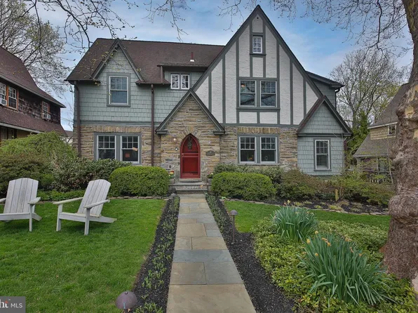 20 Hillside Rd, Wayne, PA 19087