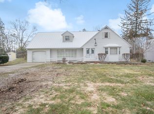 201 N Fruitport Rd, Spring Lake, MI 49456