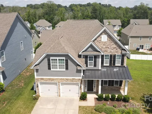 128 Carolina Ash Ln, Mooresville, NC 28117