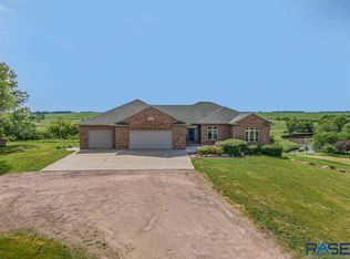26316 485th Ave, Valley Springs, SD 57068