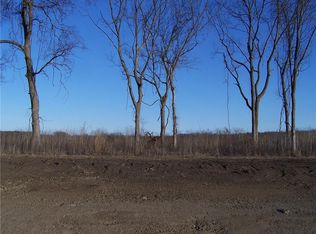 4 Jameson Rd, Oak Grove, MO 64075