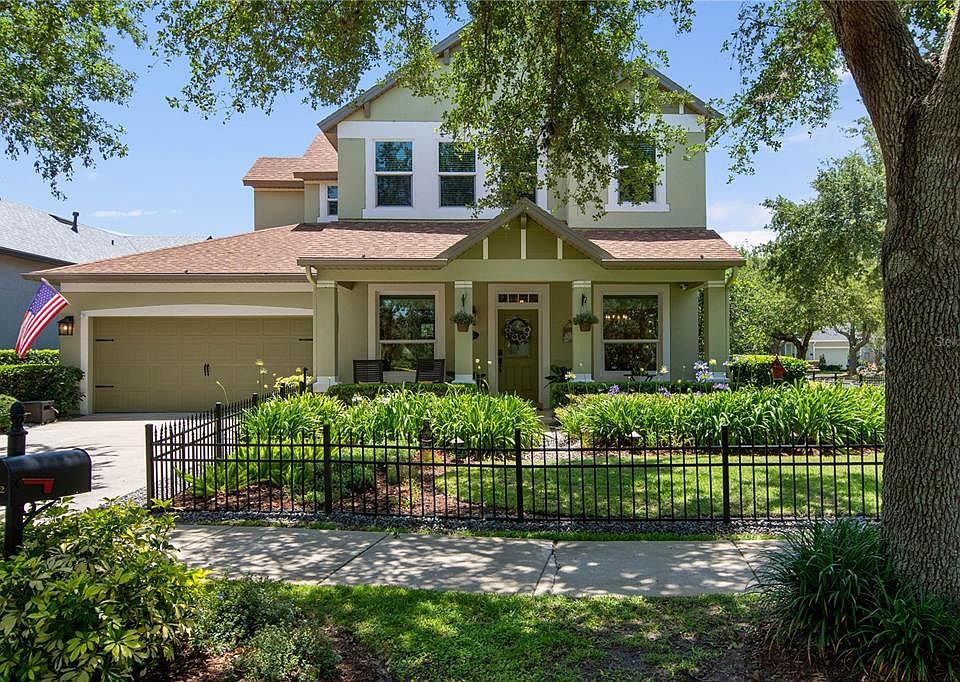 1st image of 402 S Lake Victoria Cir